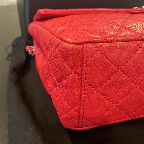 💯 Authentic Chanel Washed Caviar Maxi - Picture 5 of 16